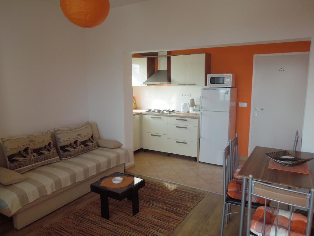Apartments Meleh Цриквениця Номер фото