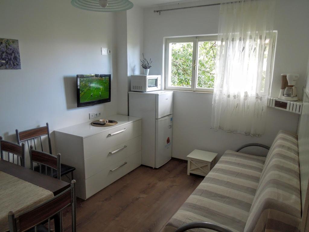 Apartments Meleh Цриквениця Екстер'єр фото